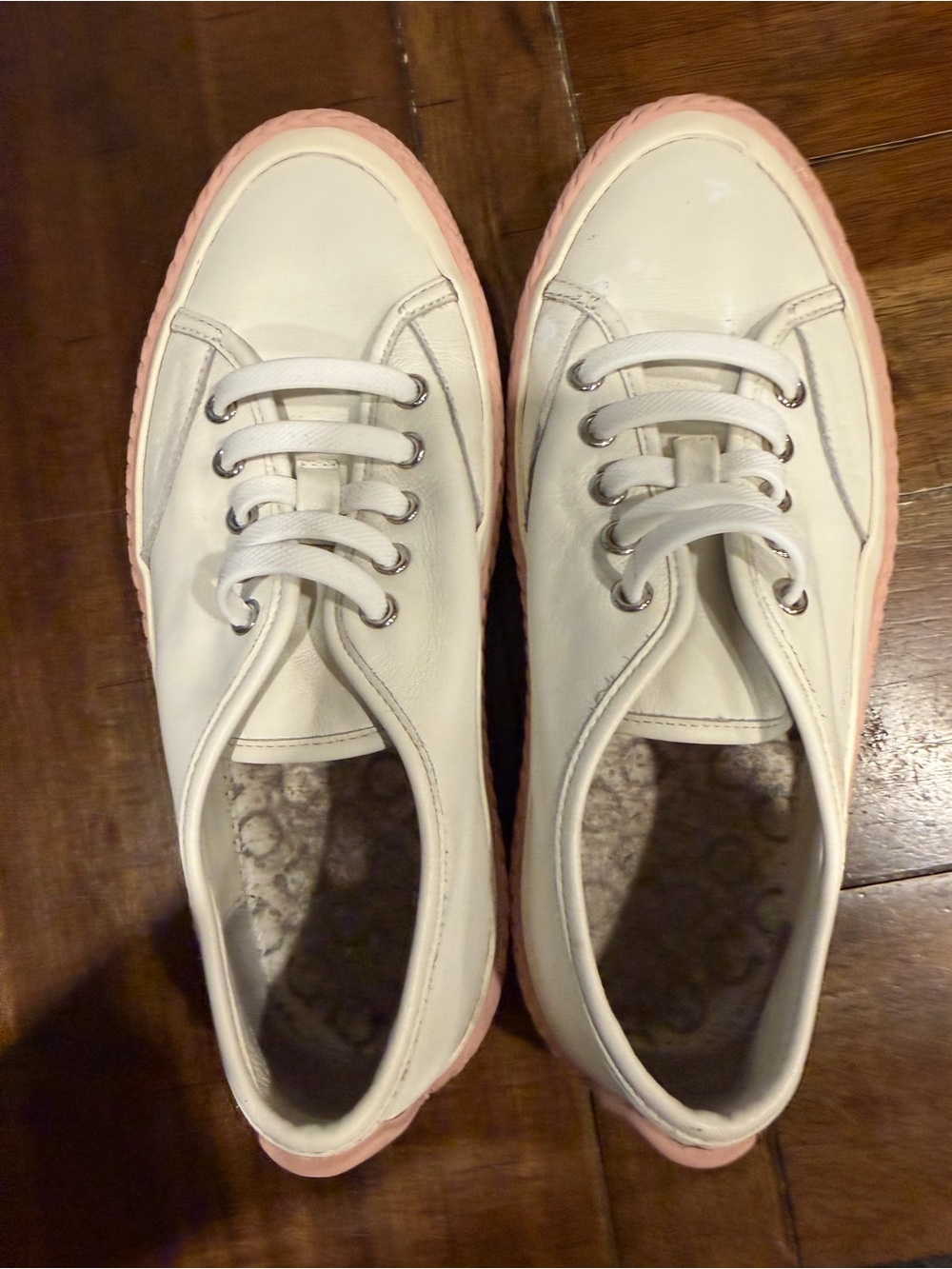 Salvatore Ferragamo White Leather Sneakers with Pink Sole